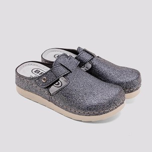 B-701/1 crna klompa 41