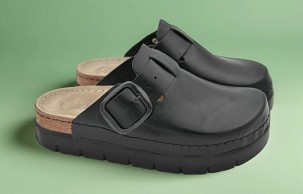 D-1613 crna klompa 38