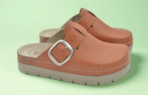 D-1613 kamel klompa 41