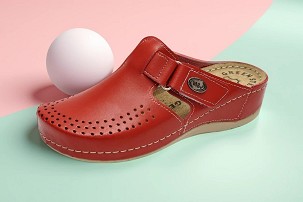 M-401 crvena klompa 42