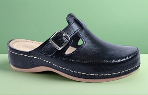 D-1088 crna klompa 40