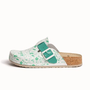 V-327 pharmacy klompa 37