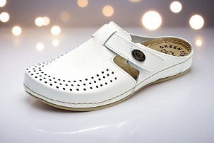 M-101 bela klompa 37