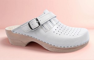 D-1074 bež klompa 37