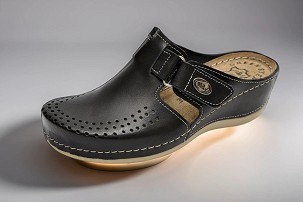 M-301 crna klompa 39