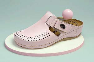 M-401 roze klompa 38